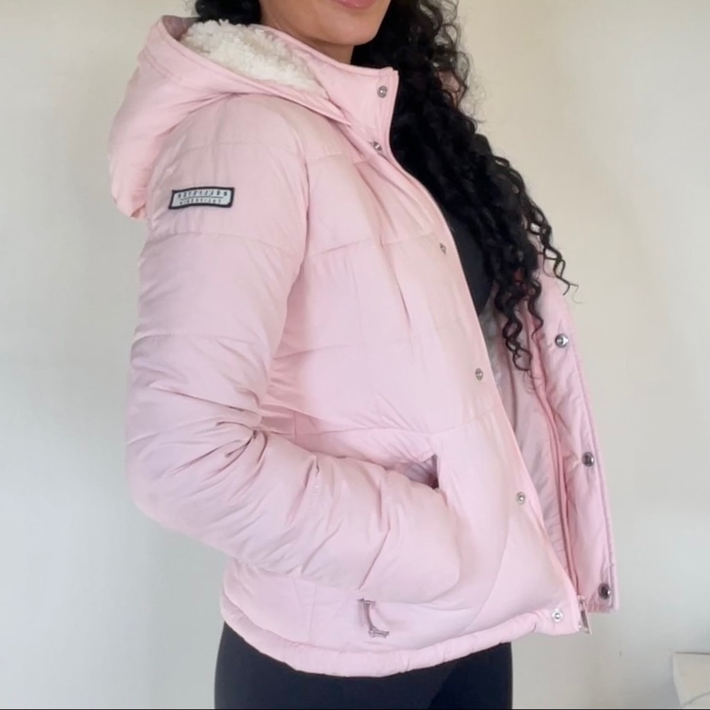 Hollister Puffer Jacket Baby Pink Size Small